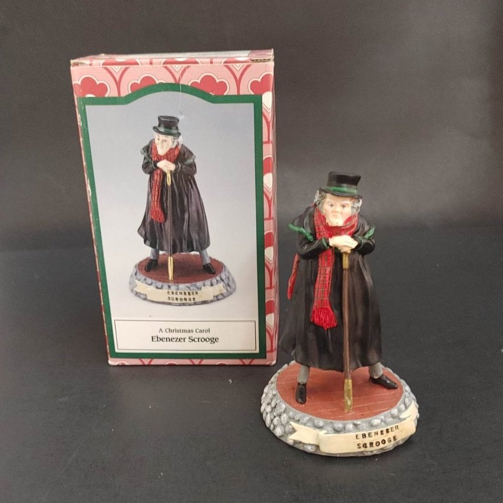 Novelino A Christmas Carol Ebenezer Scrooge Figure Christmas Susan Safire 1993